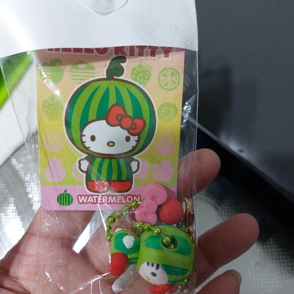 Hello Kitty Keyring Keychain Charm Bag Charm Mini Clip On Accessory 3 to Choose - Picture 4 of 13